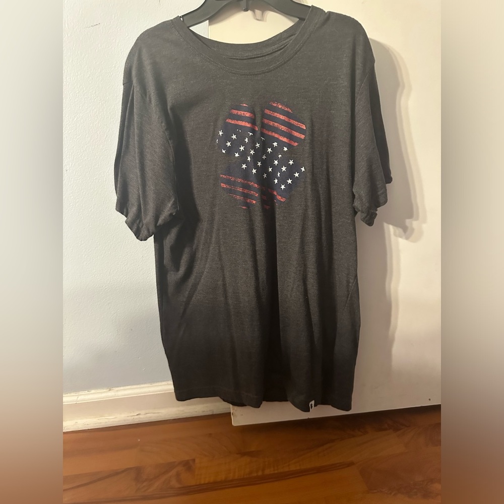 lucky Brand American clove tshirt